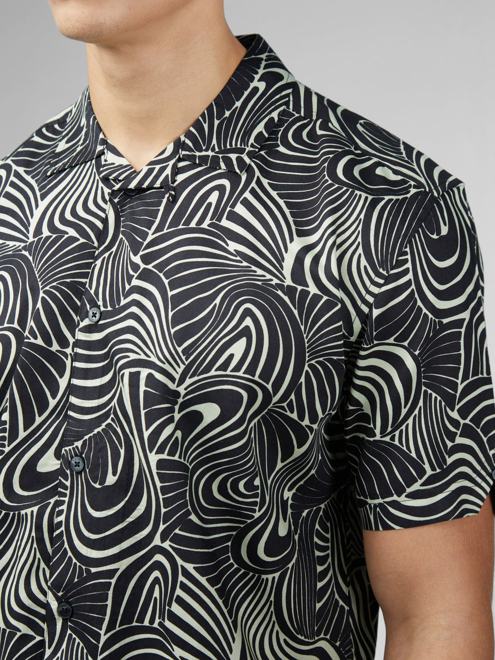 Mint Ben Sherman B by Ben Sherman Psychedelic Swirl Print Shirts | TQJOKM-125