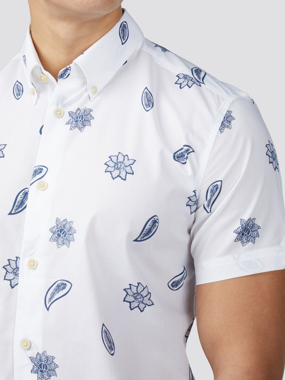 White Ben Sherman Signature Floral Shirts | SFLVYE-724